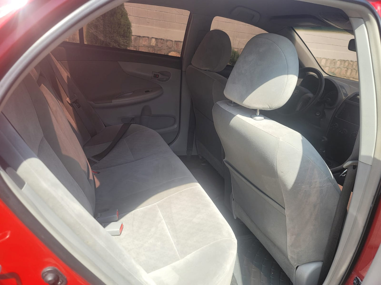 TOYOTA COROLLA 2010
