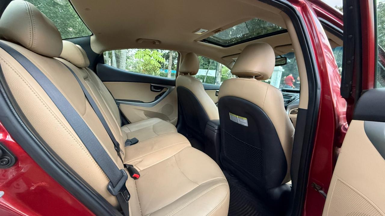 HYUNDAI ELANTRA 2013