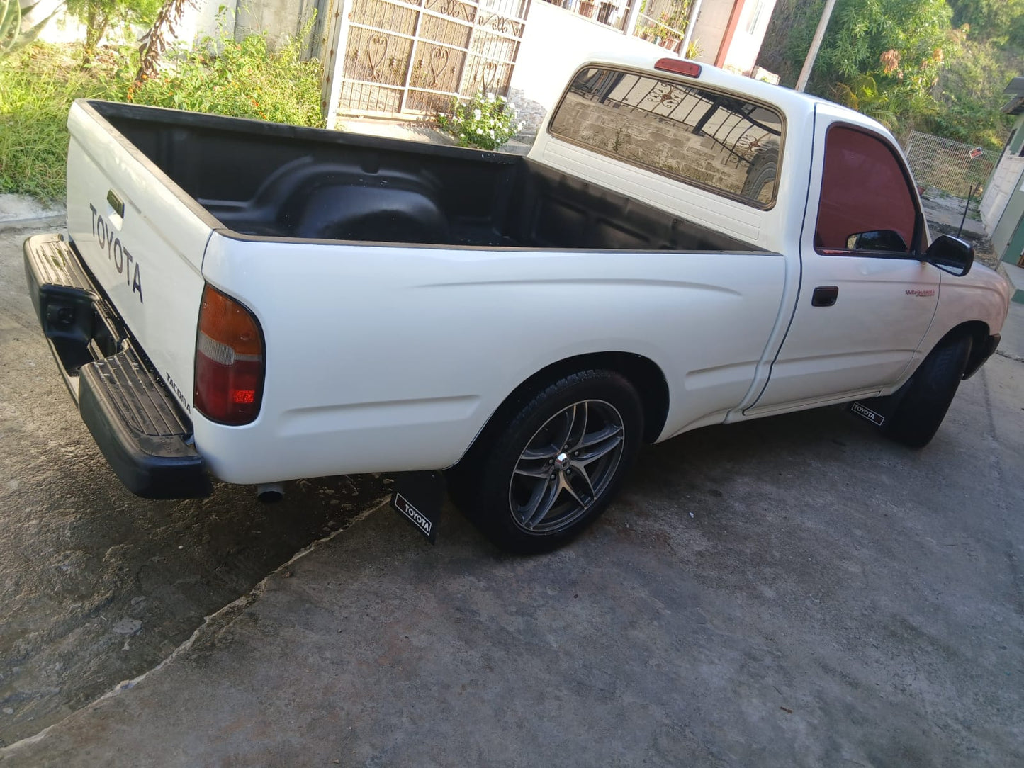 TOYOTA TACOMA 1996
