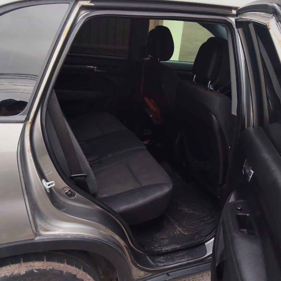 KIA SORENTO 2011