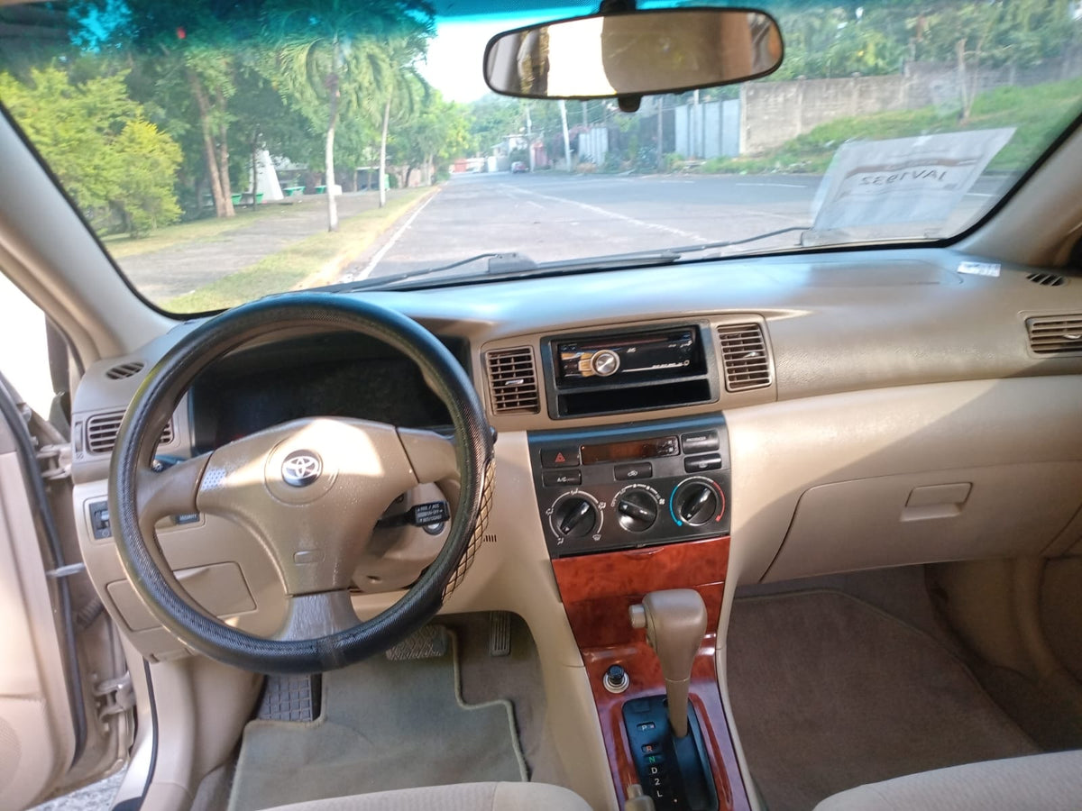 TOYOTA COROLLA 2005