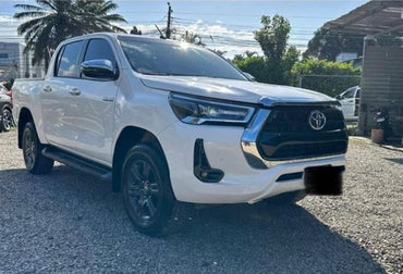 TOYOTA HILUX 2022