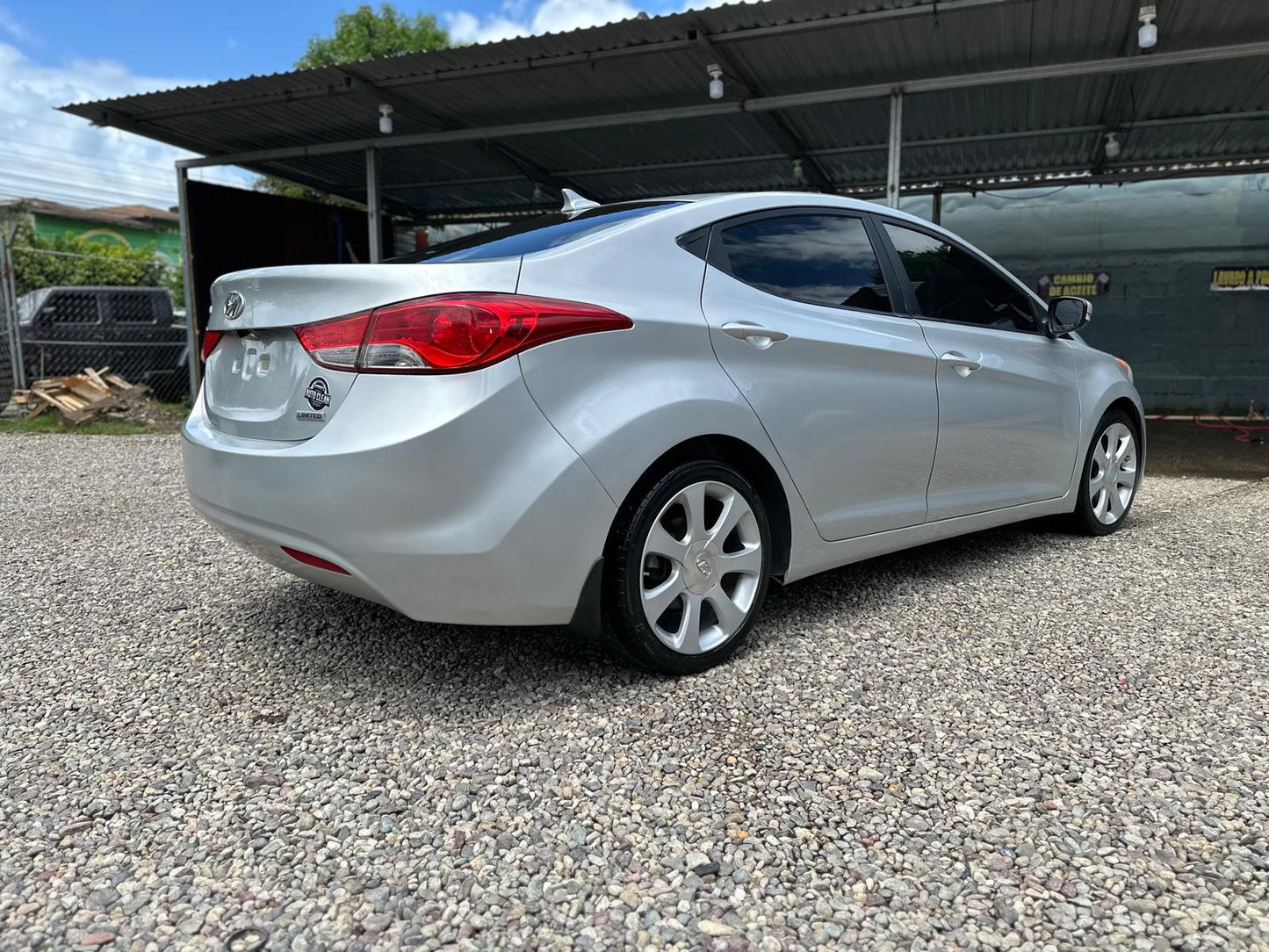 HYUNDAI ELANTRA 2013