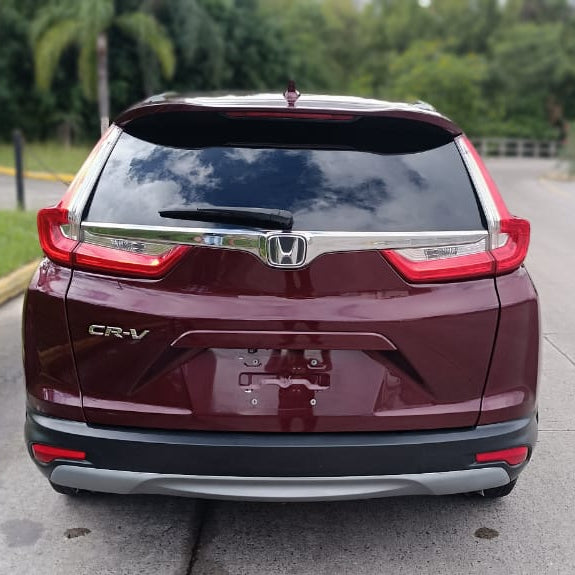 Honda CR-V 2018 color vino, vista trasera centrada, en venta en Honduras