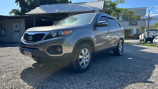 001-KIA SORENTO 2011