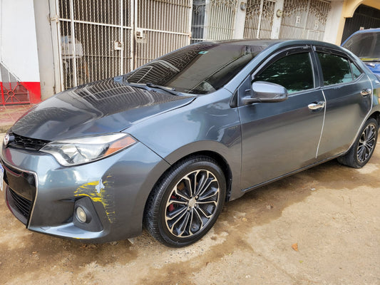 TOYOTA COROLLA 2014