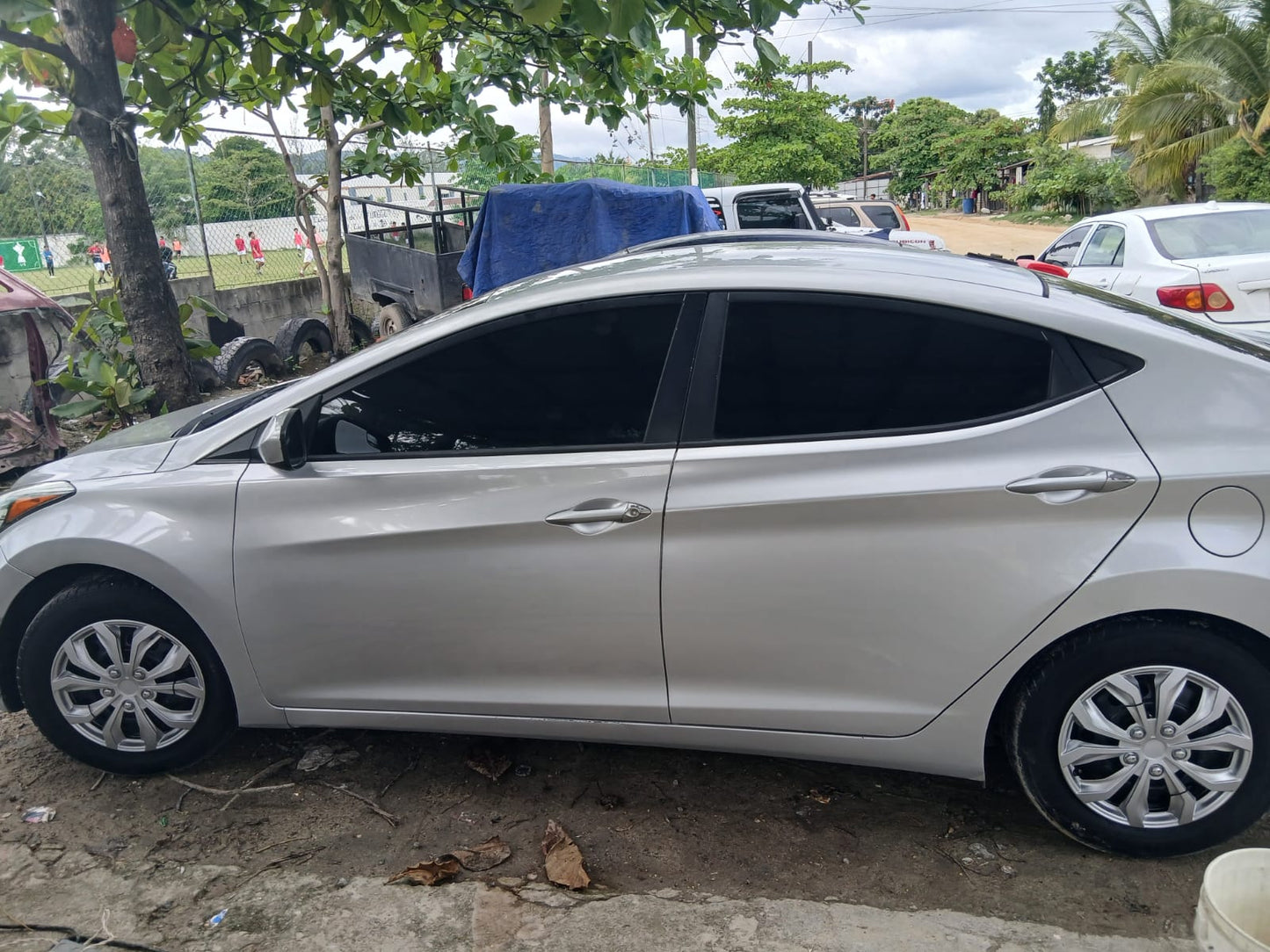 HYUNDAI ELANTRA 2016