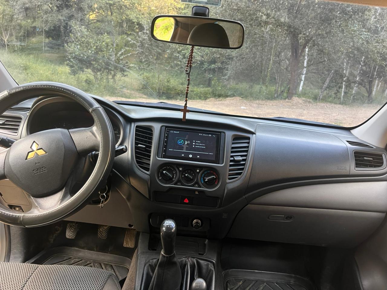 MITSUBISHI L200 2019