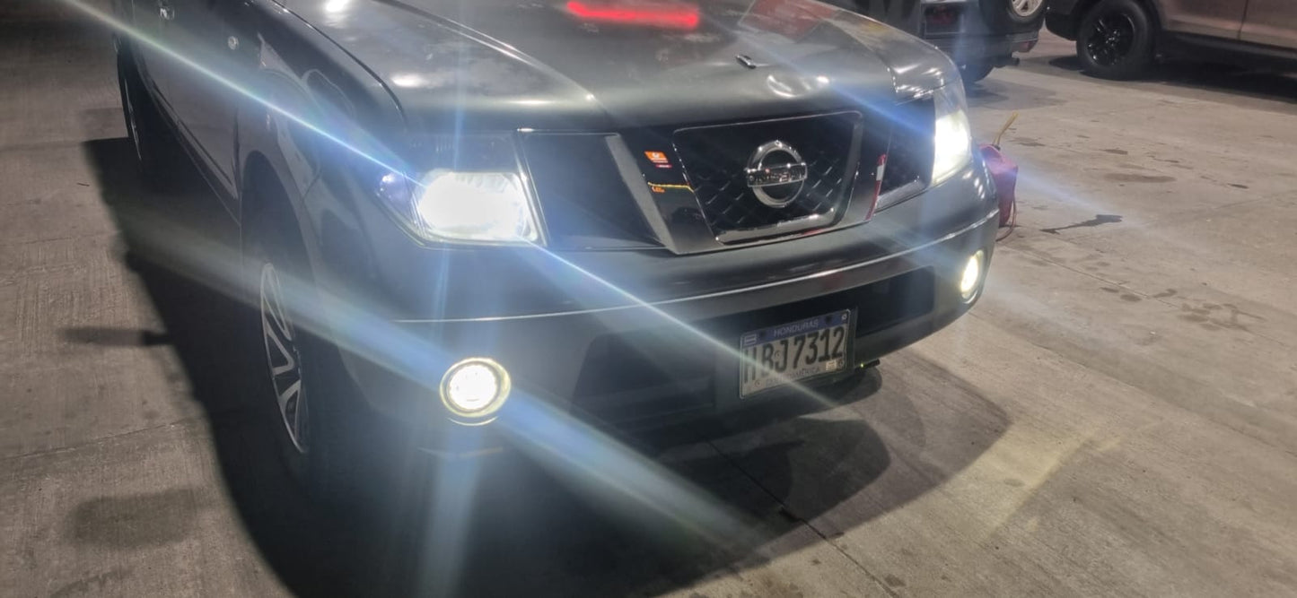 NISSAN NAVARA 2012