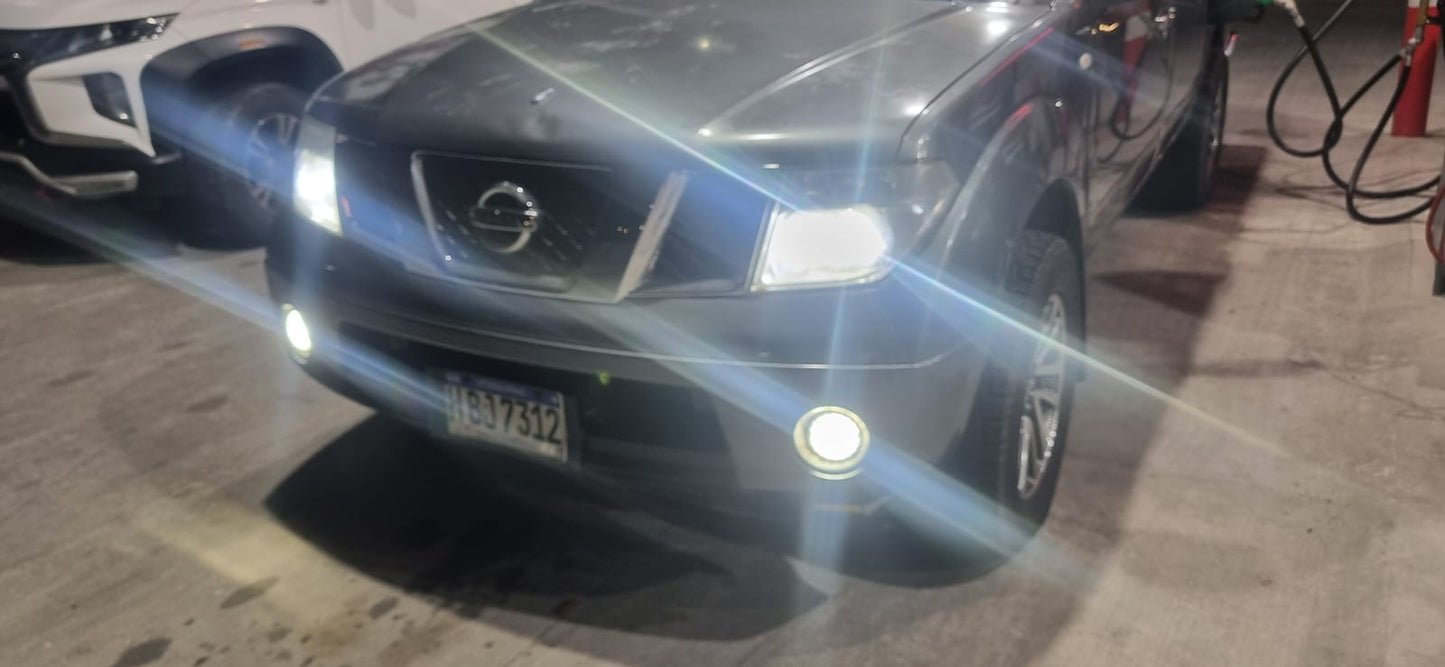 NISSAN NAVARA 2012