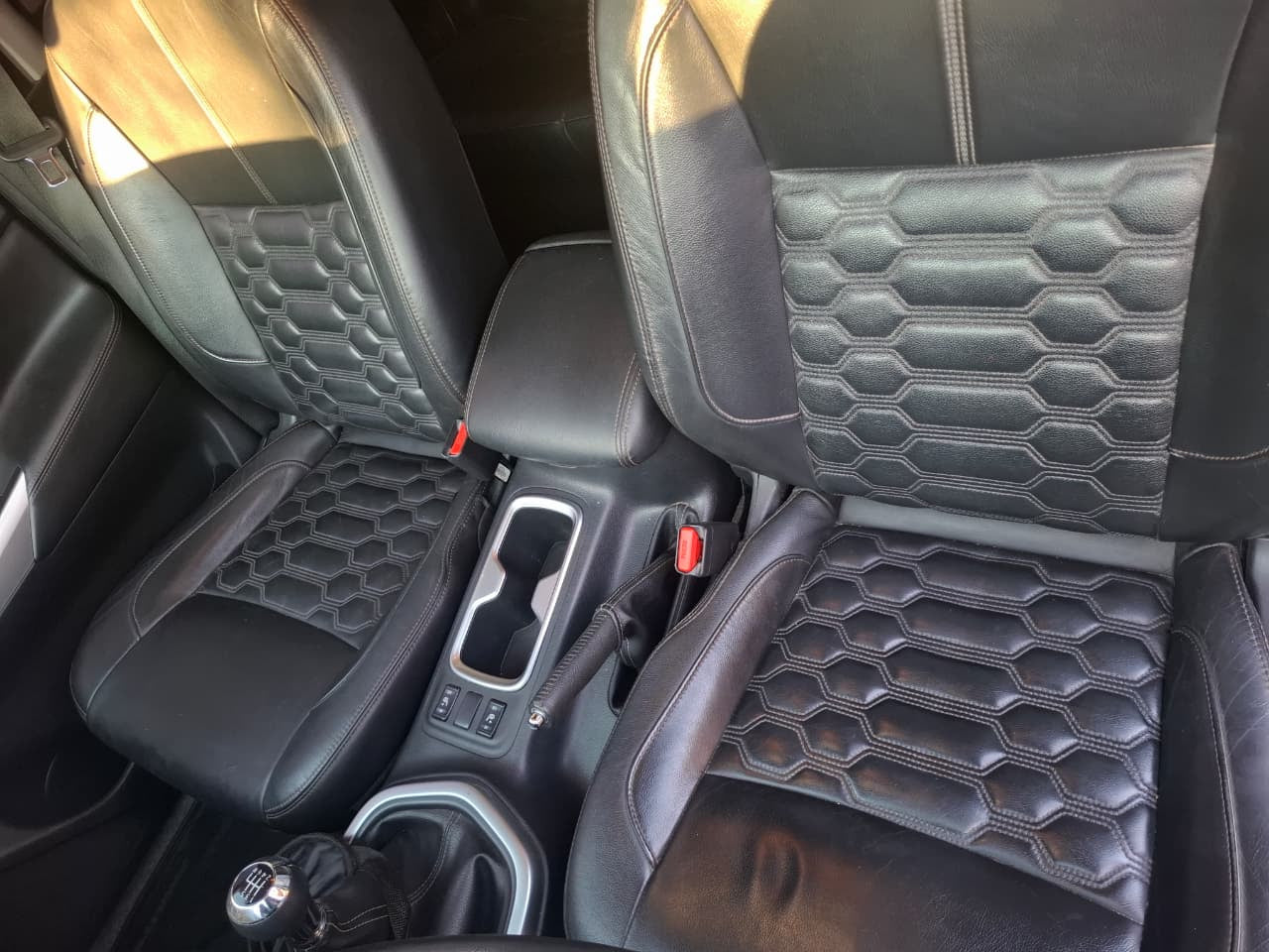 NISSAN FRONTIER 2022