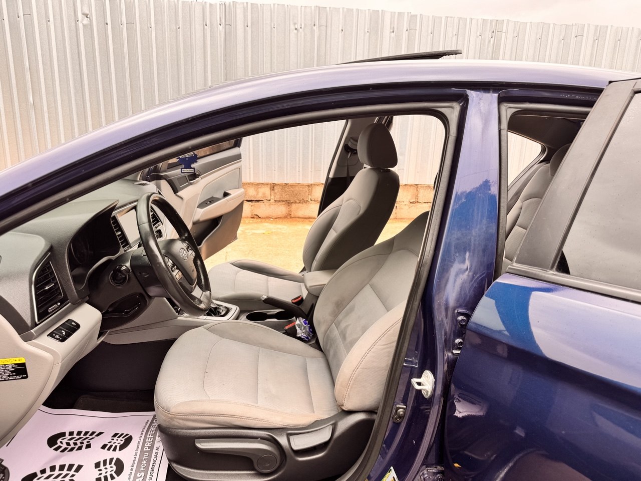 HYUNDAI ELANTRA 2018