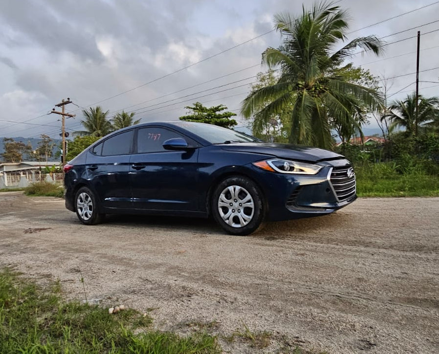 HYUNDAI ELANTRA 2018