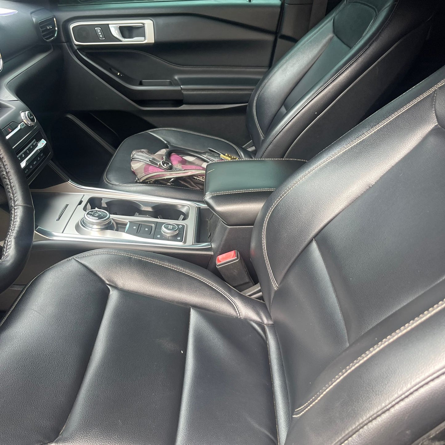 FORD EXPLORER 2020