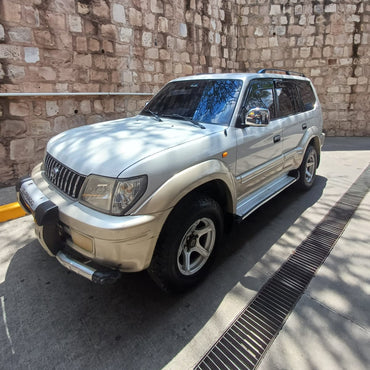 TOYOTA LAND CRUISER PRADO 2001