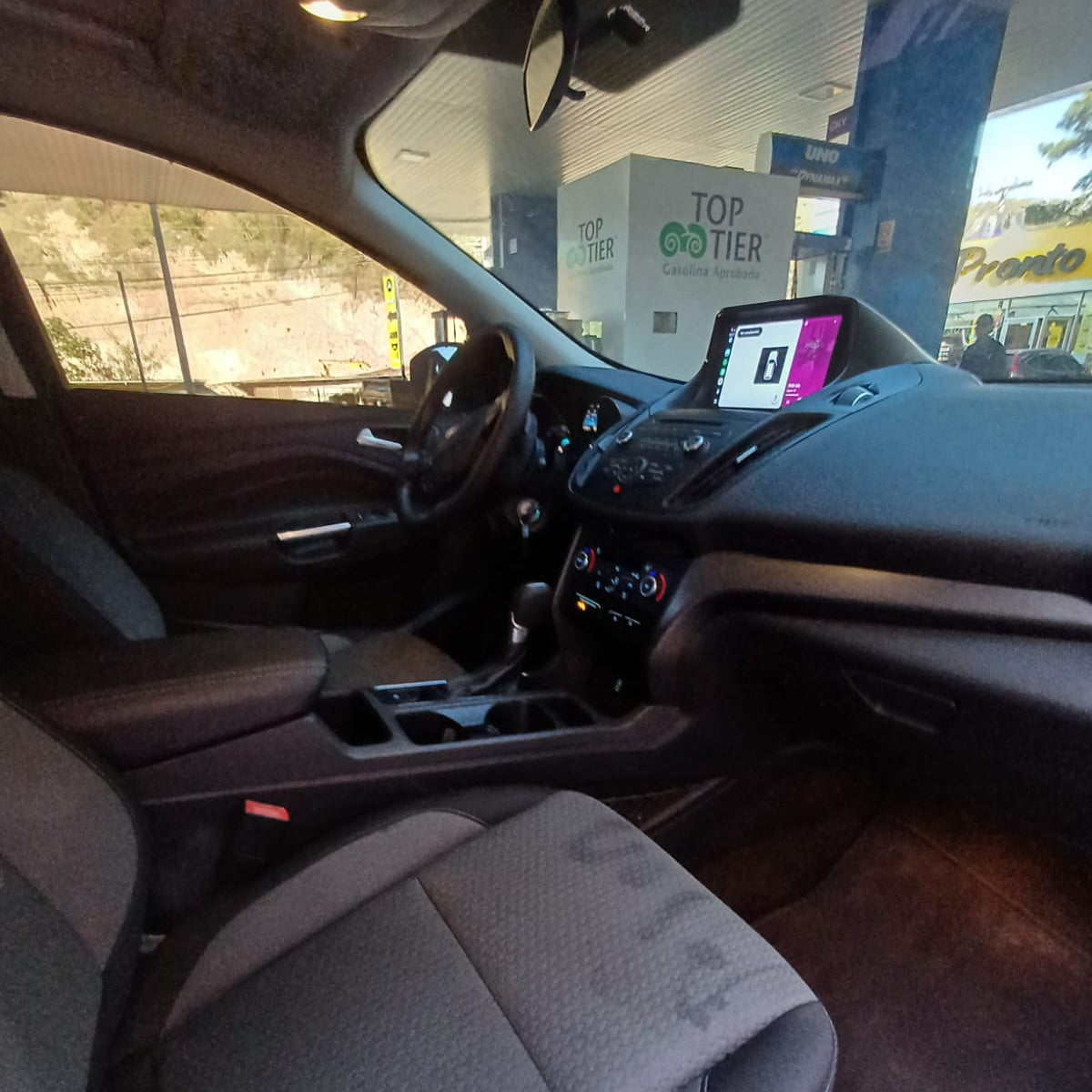 FORD ESCAPE 2017