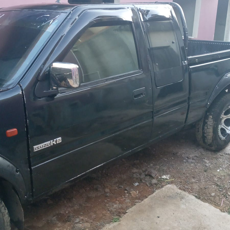 ISUZU KB 1997