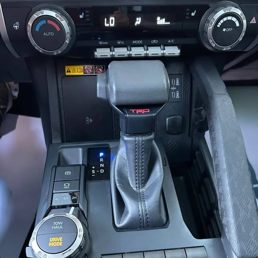 TOYOTA TACOMA 2024