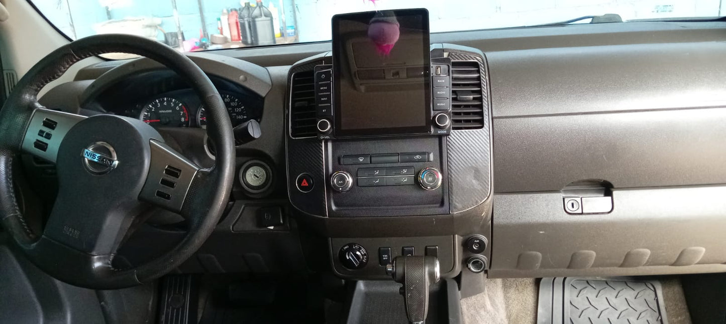 NISSAN FRONTIER 2011