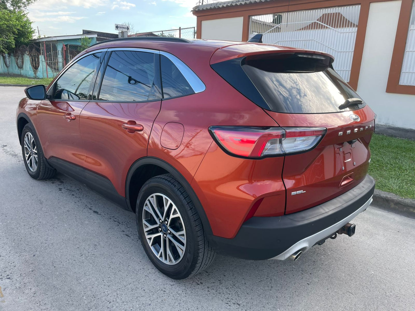 FORD ESCAPE 2020