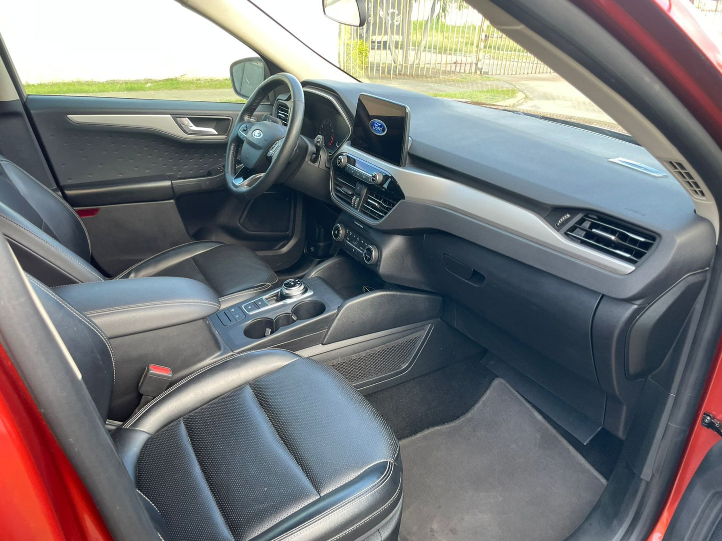 FORD ESCAPE 2020