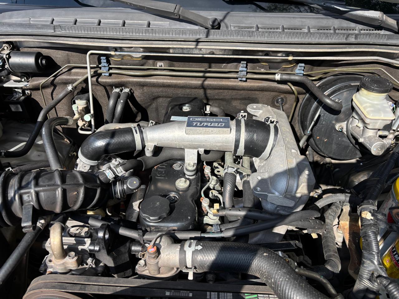 ISUZU D-MAX 2012