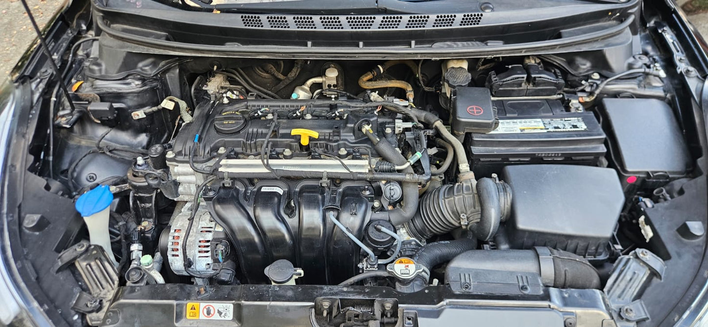 HYUNDAI ELANTRA 2016