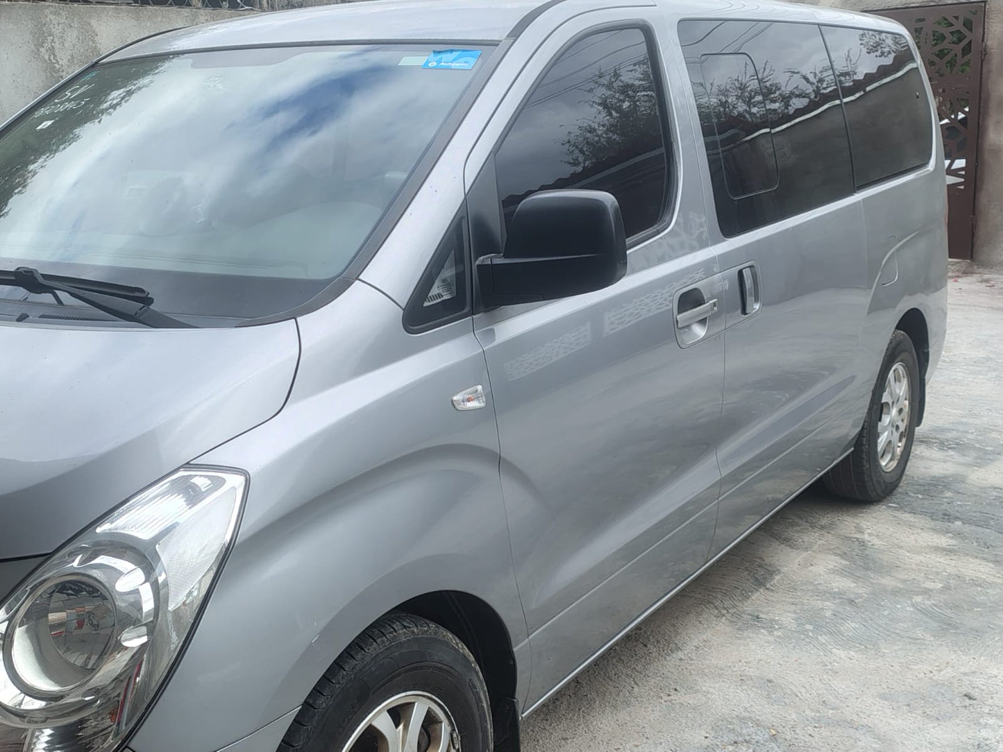 HYUNDAI STAREX 2014