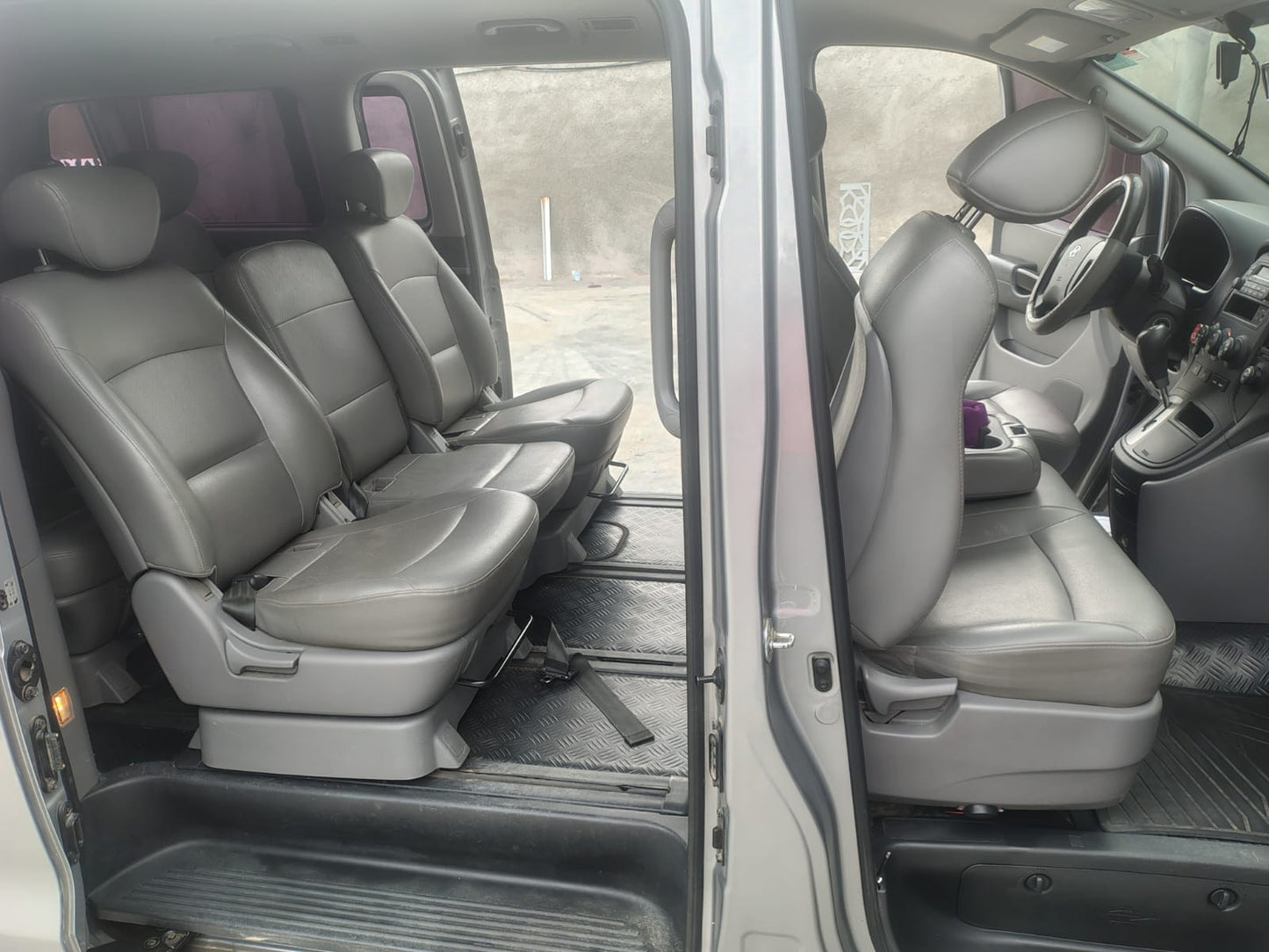 HYUNDAI STAREX 2014