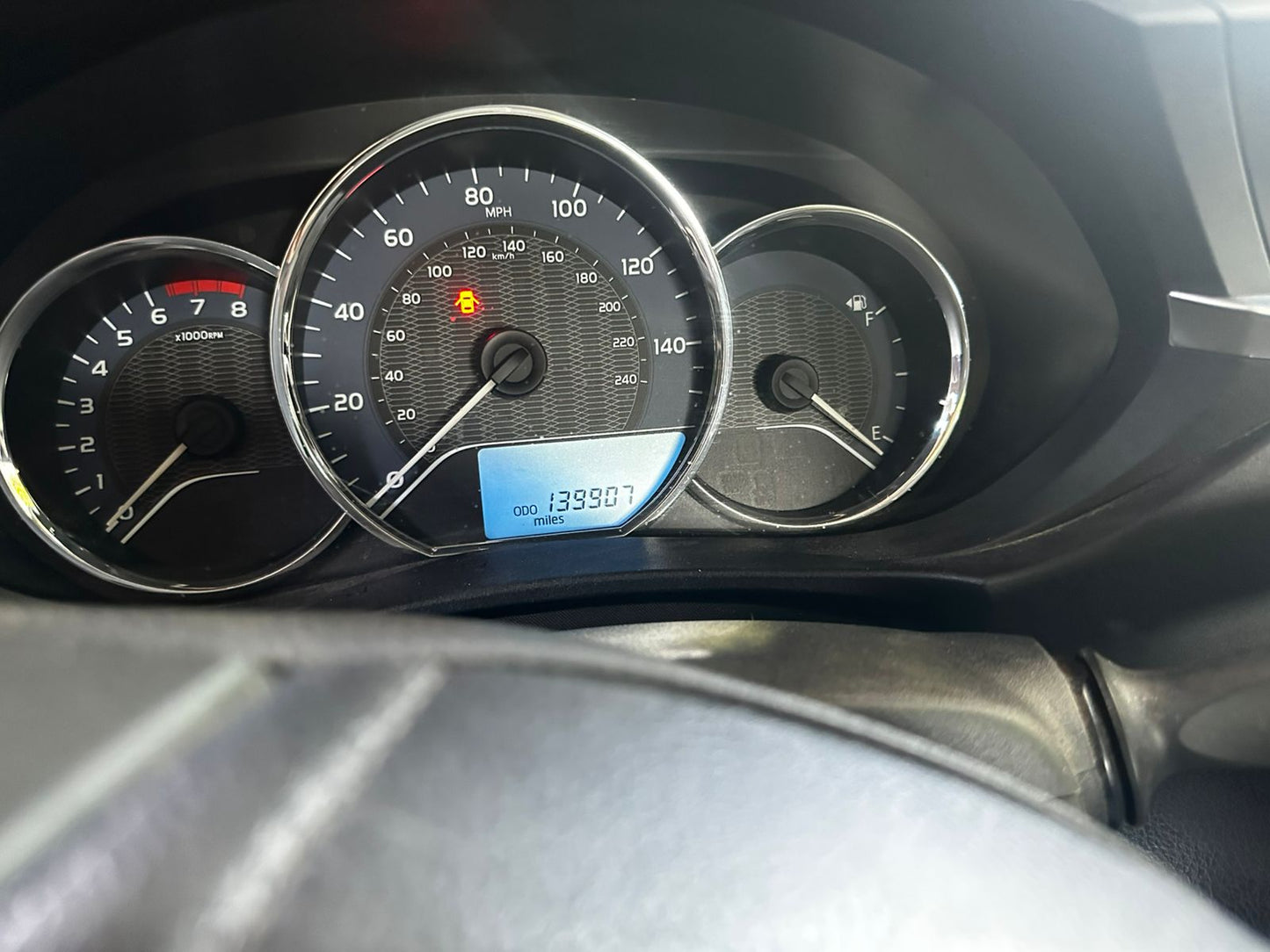 TOYOTA COROLLA 2015
