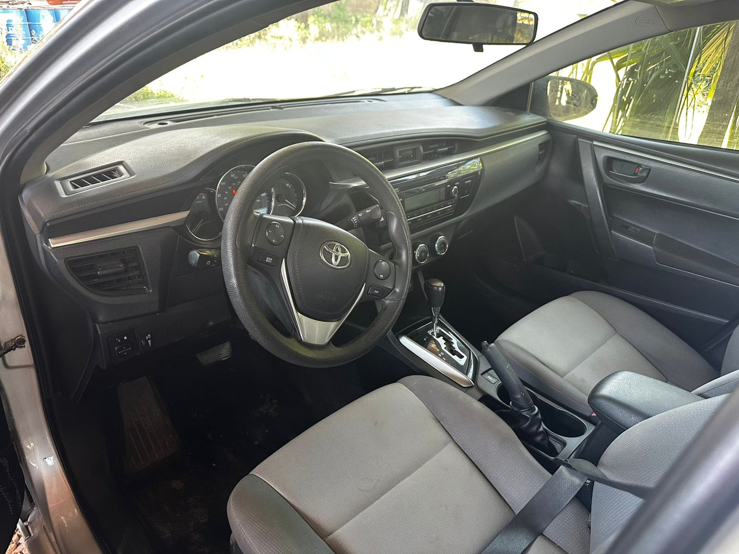 TOYOTA COROLLA 2015