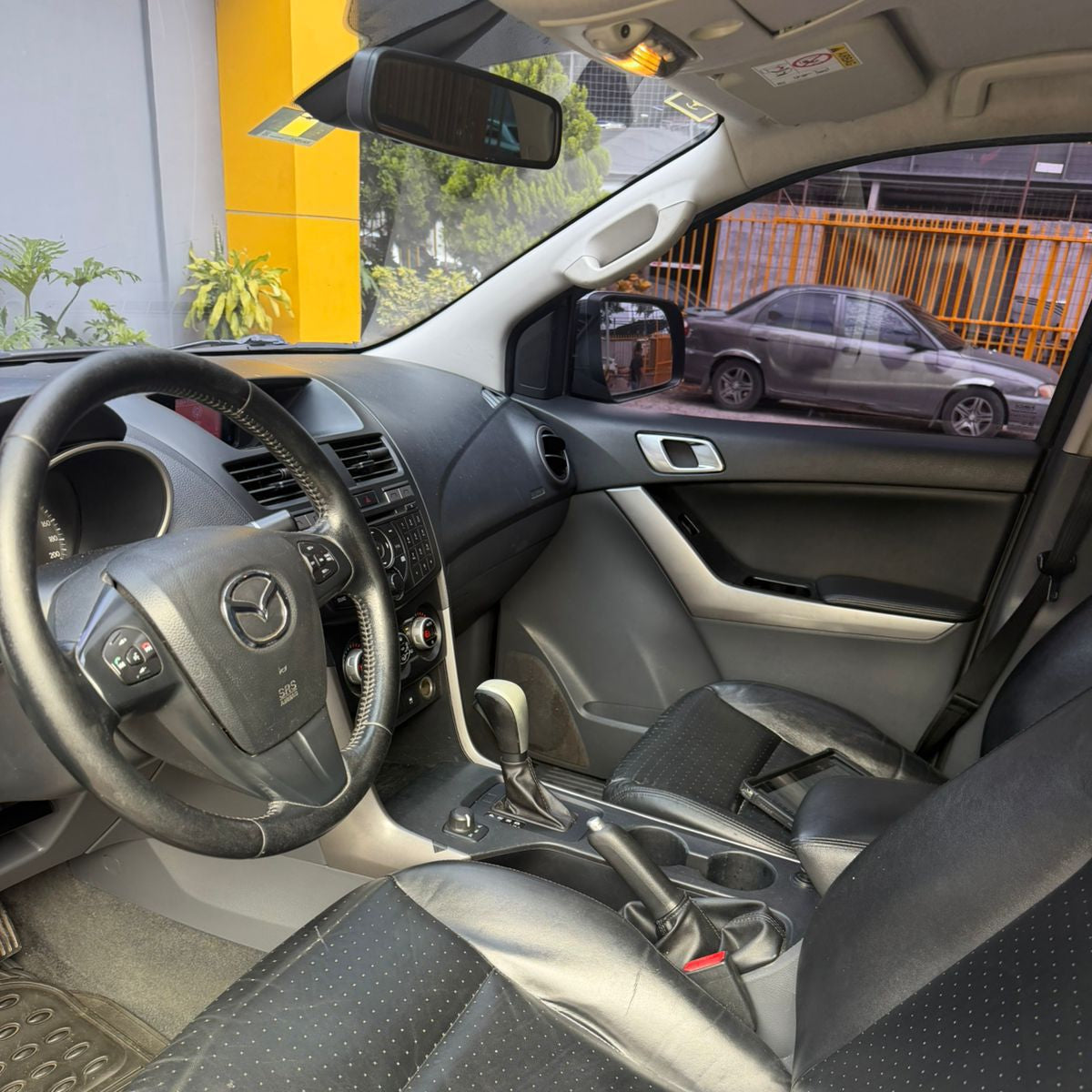 MAZDA BT50 2019