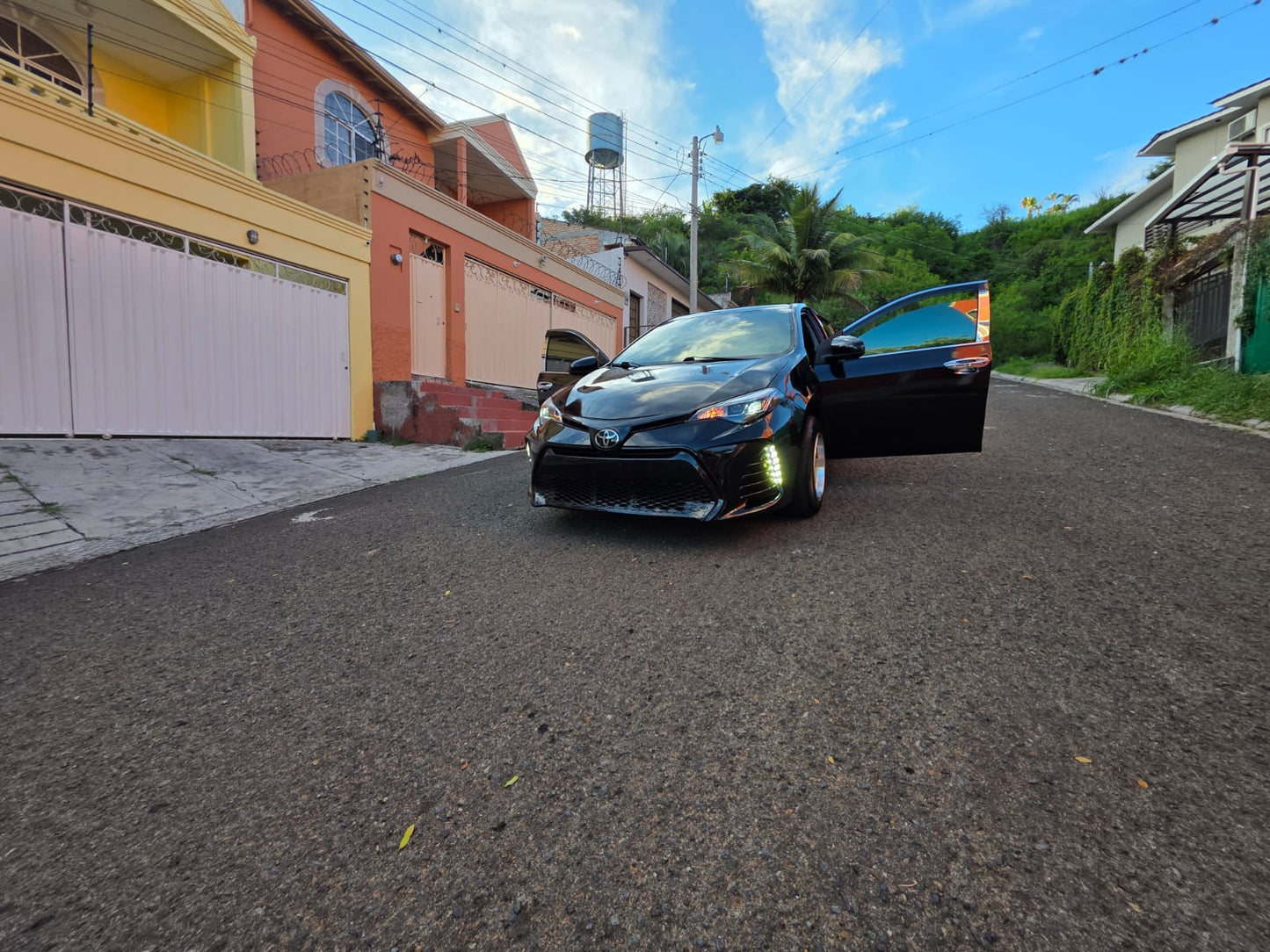 TOYOTA COROLLA 2019