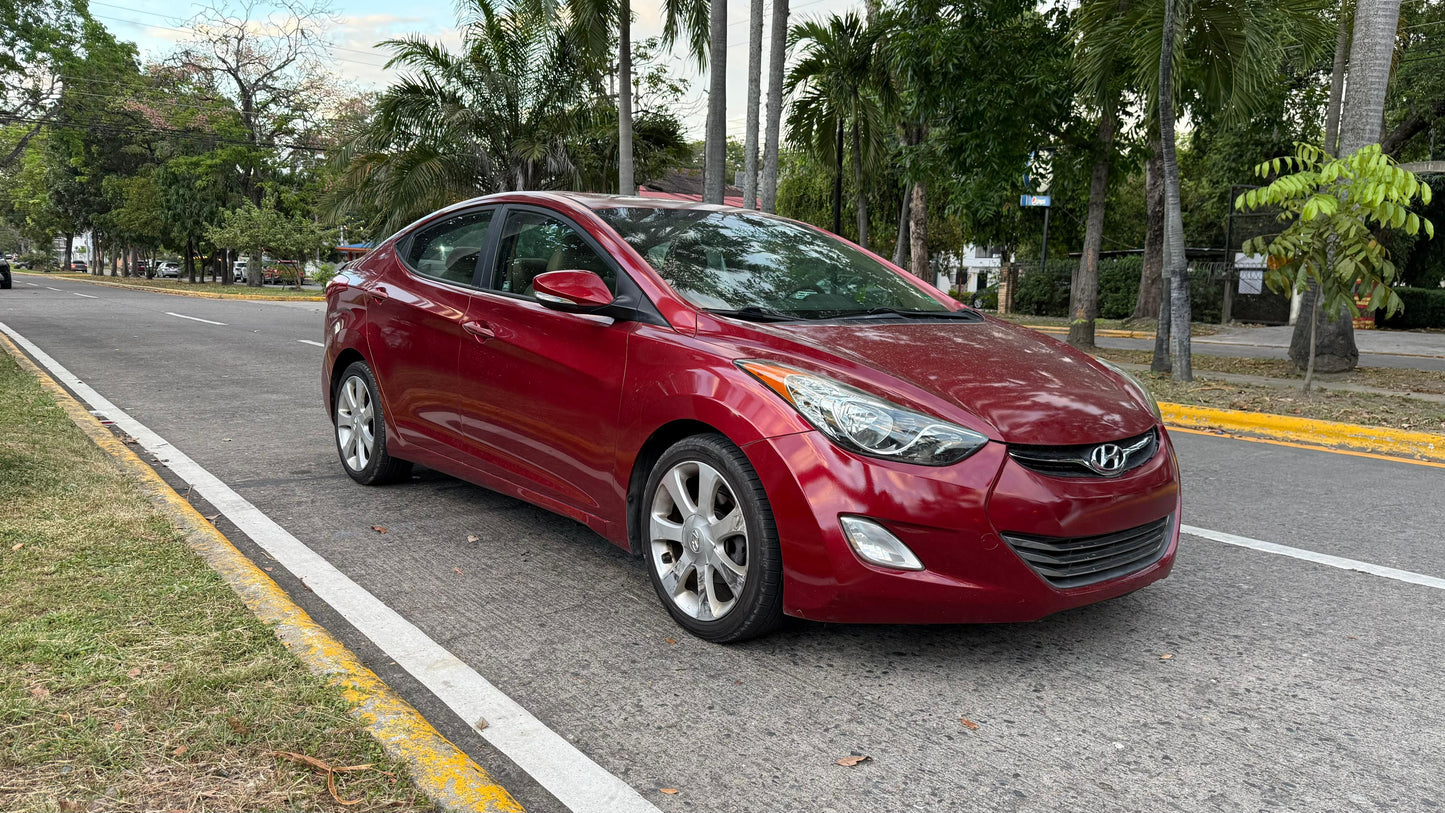HYUNDAI ELANTRA 2013
