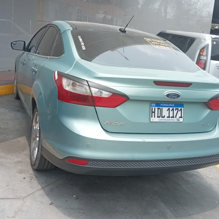 FORD FOCUS 2012