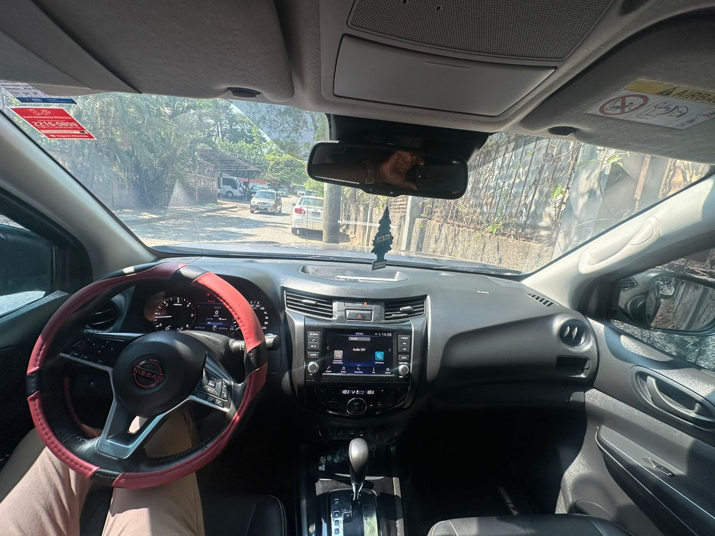 NISSAN FRONTIER 2025