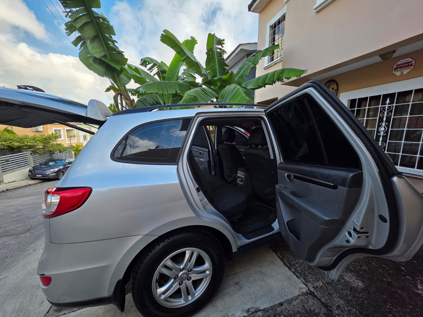 HYUNDAI SANTA FE 2012