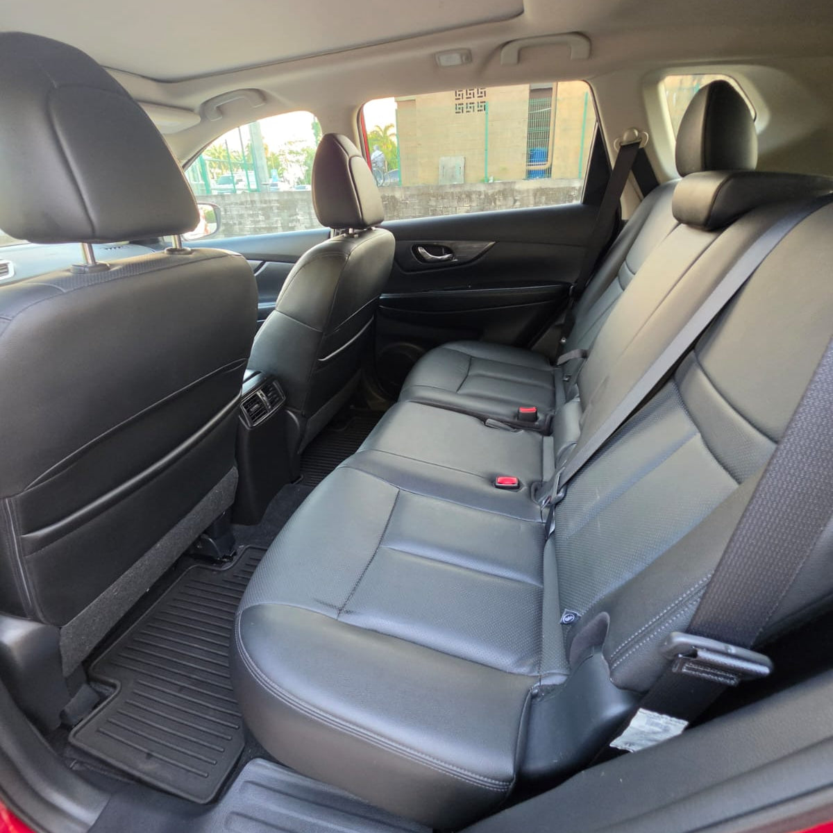 NISSAN ROGUE 2016