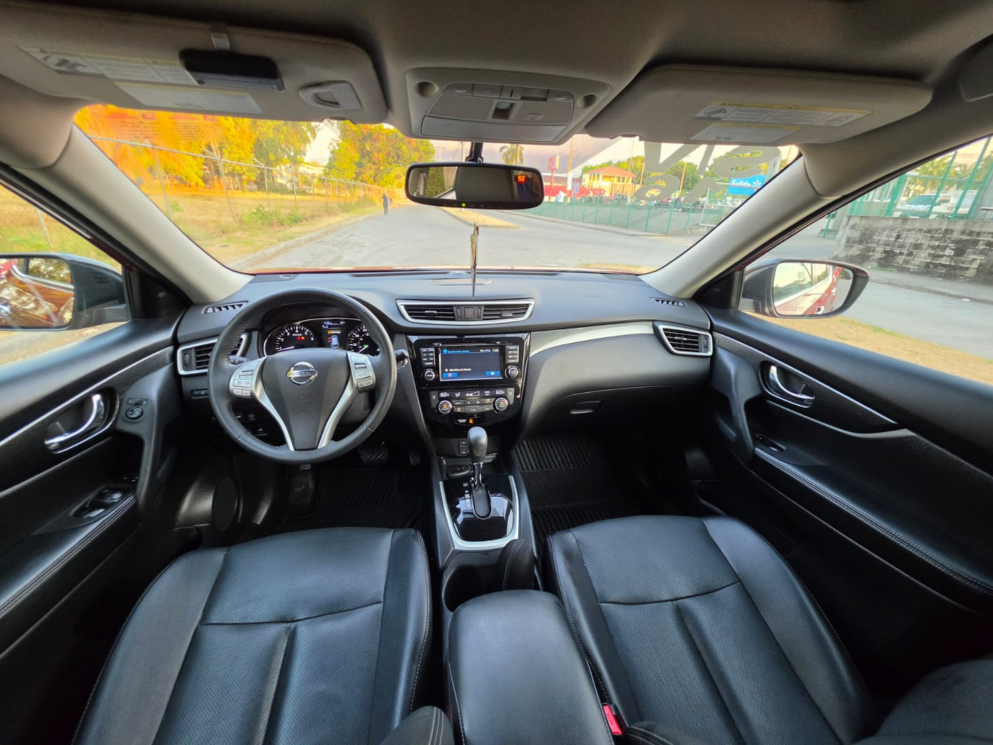 NISSAN ROGUE 2016