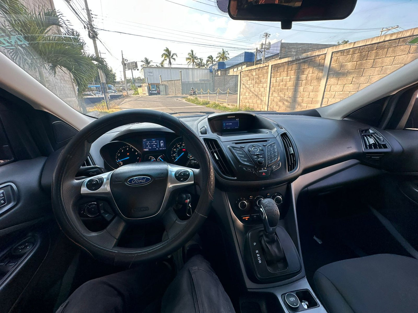 FORD ESCAPE 2015
