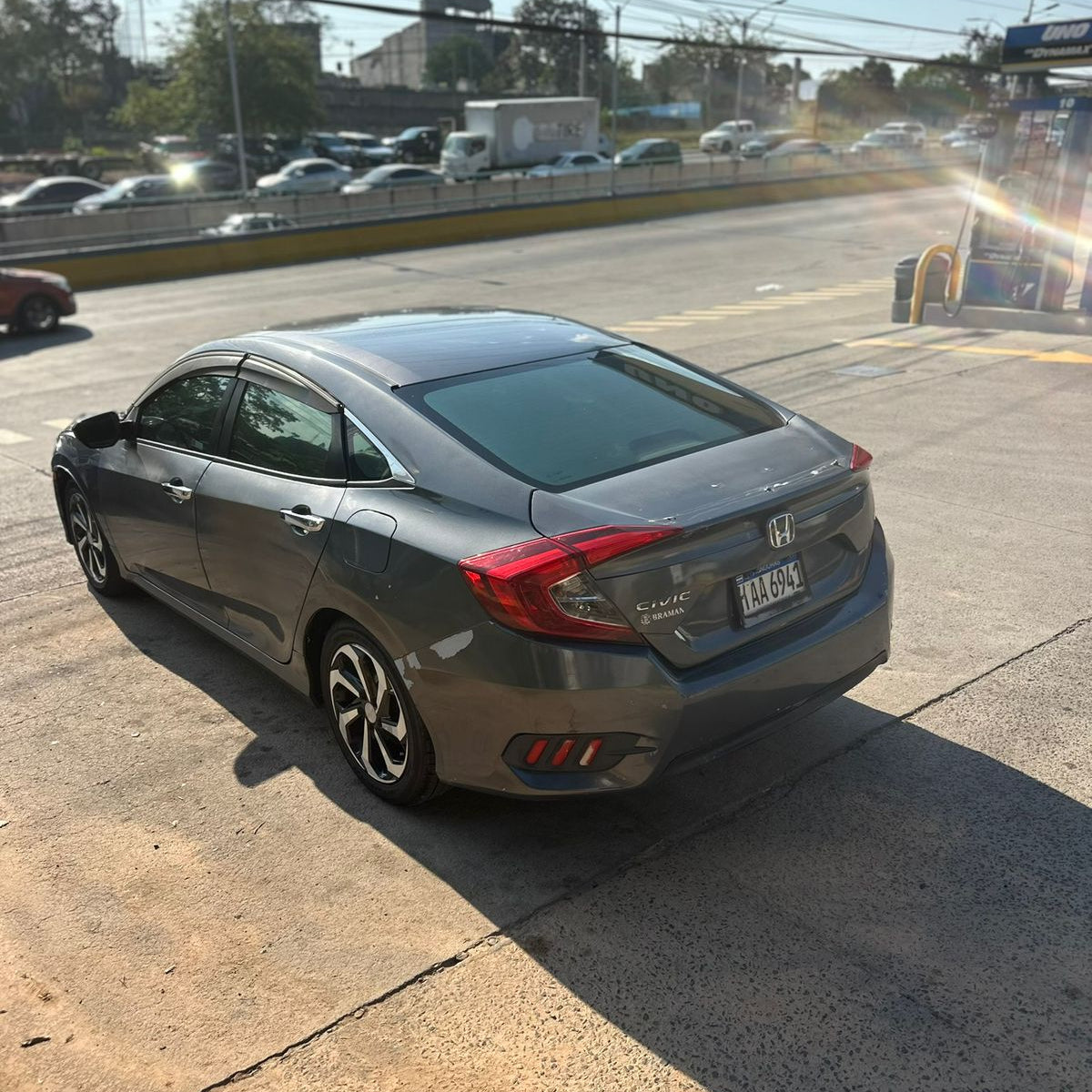 HONDA CIVIC 2018