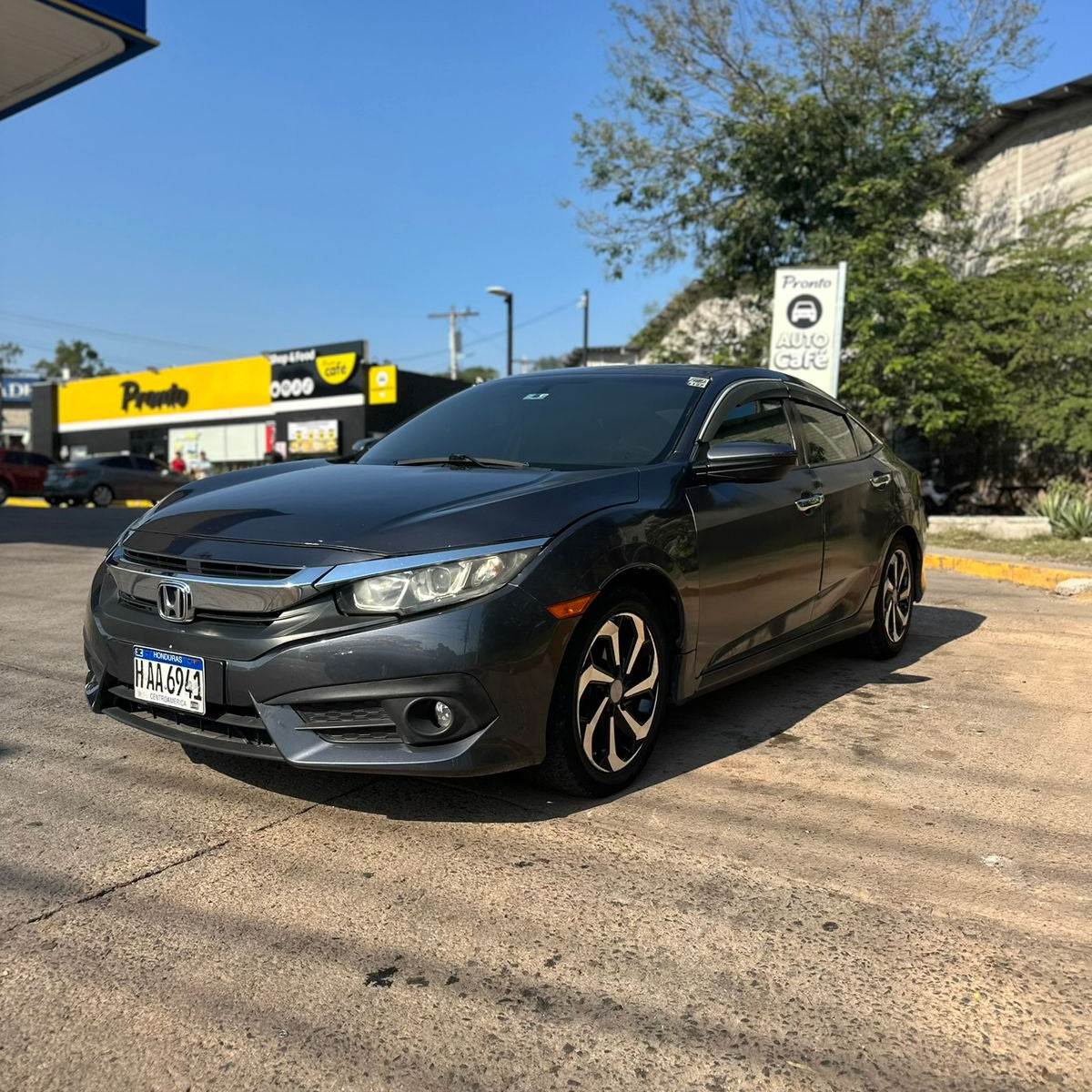 HONDA CIVIC 2018