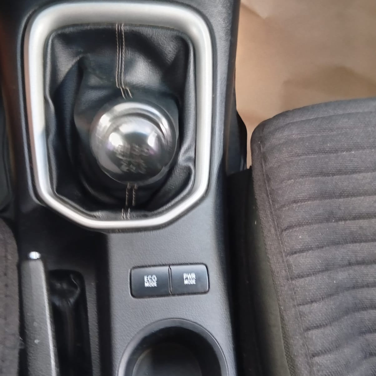 TOYOTA HILUX 2018
