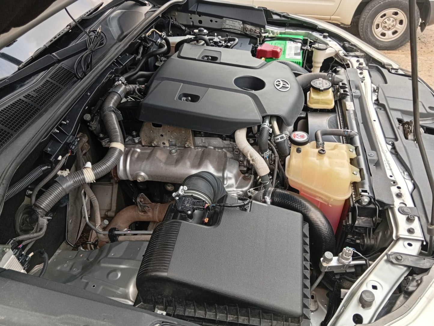 TOYOTA HILUX 2018