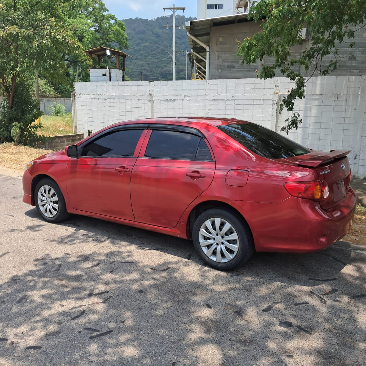 TOYOTA COROLLA 2010