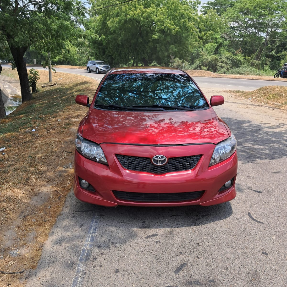 TOYOTA COROLLA 2010