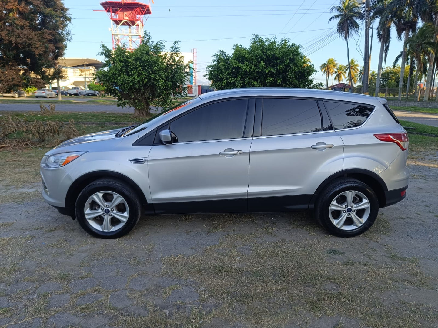 FORD ESCAPE 2016