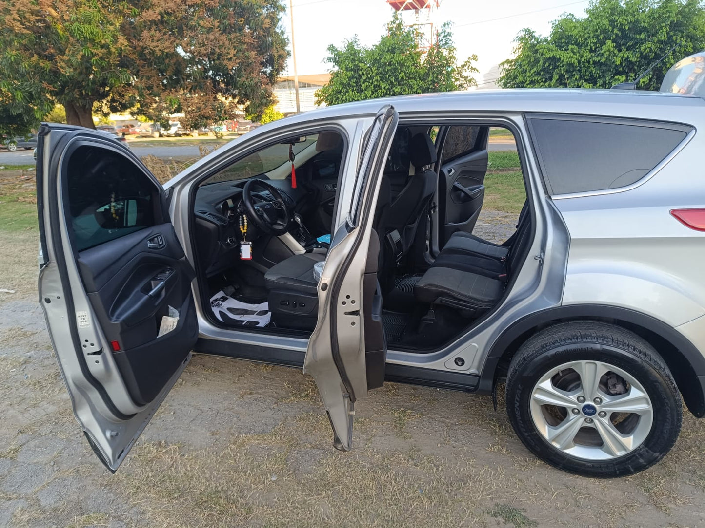 FORD ESCAPE 2016