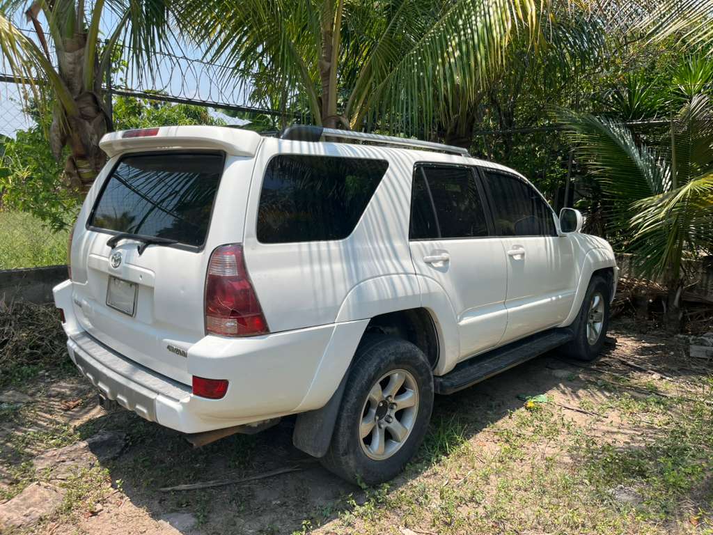 TOYOTA 4RUNNER 2004