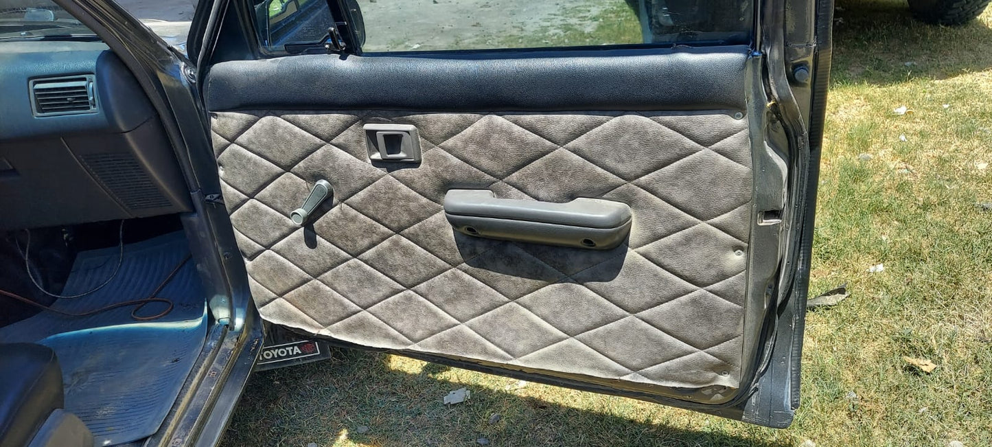 TOYOTA HILUX 22R 1991